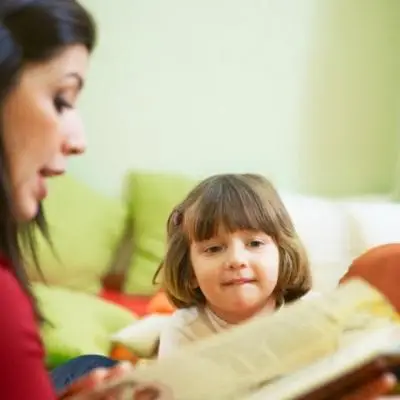 ways help child develop language e